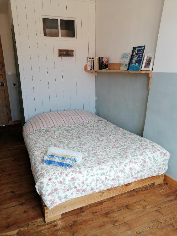 File Dans Ta Chambre ! Le Monastier sur Gazeille Cameră foto